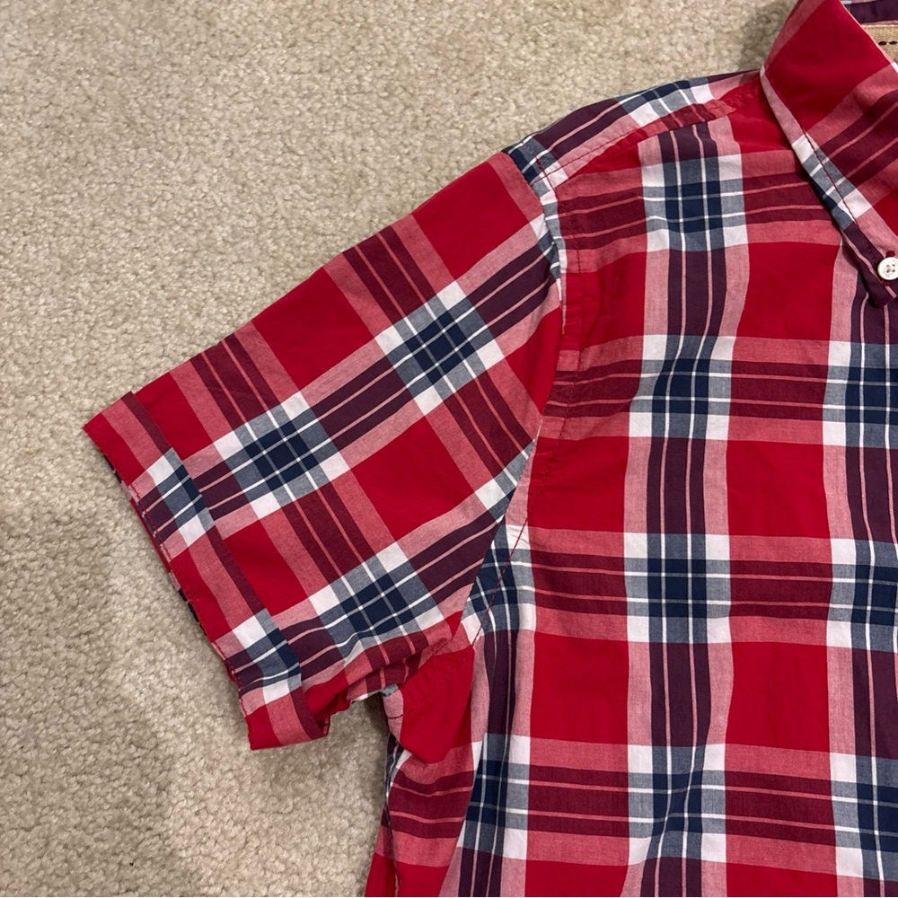 Hollister Red Checkered Plaid Short Sleeve Button Up Shirt Mens Size XL - Picture 2 of 12